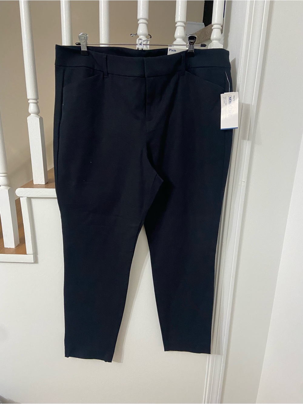 Old Navy Pixie Black Ankle Pants